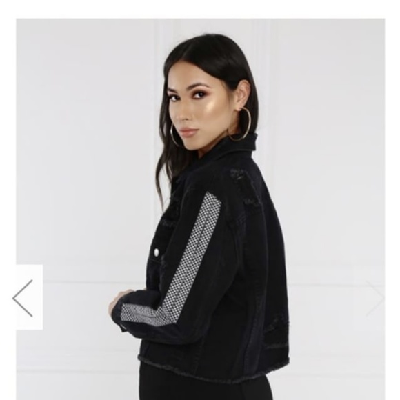 Checkered sleeve, Black Jean Jacket - Picture 4 of 4